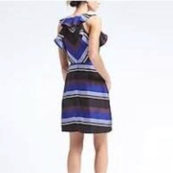 Banana Republic Silk Cutaway Striped Dress Blue Size 8 - Picture 2 of 6